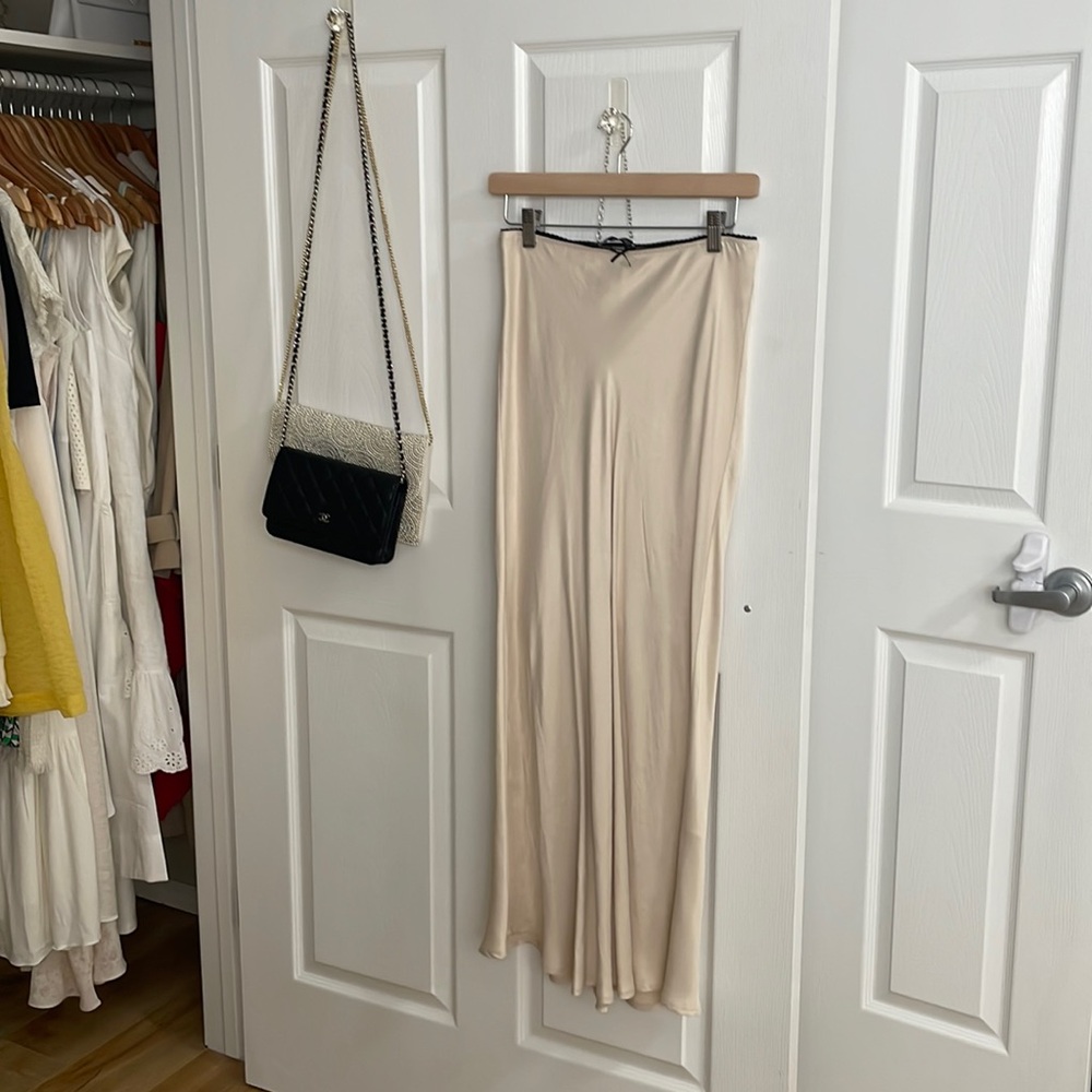 Maxi satin skirt